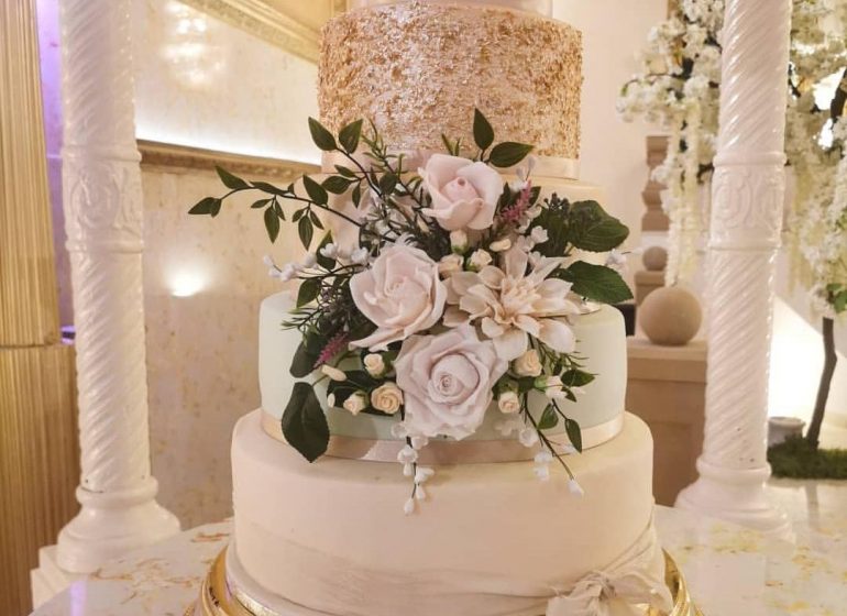 luxury wedding cakes